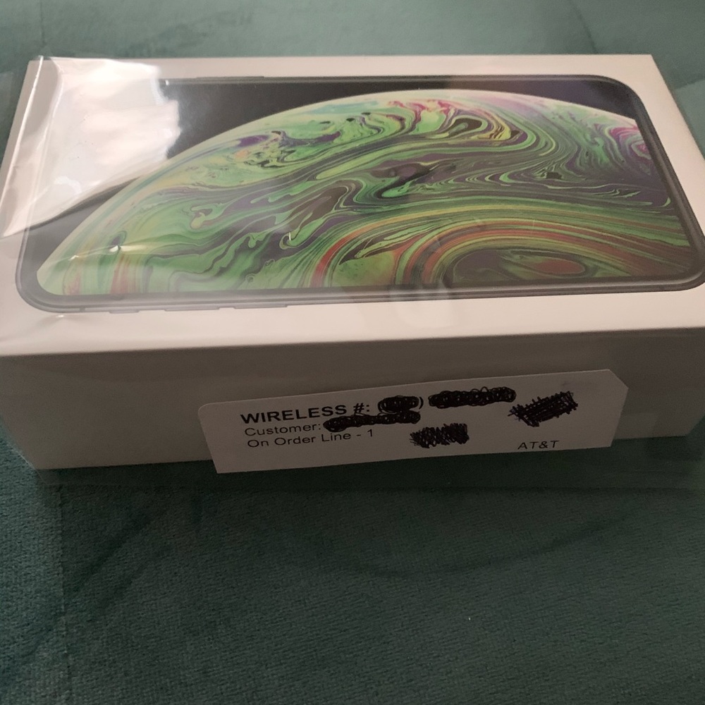🆘SOLD- iphone XS - Picture 2 of 7